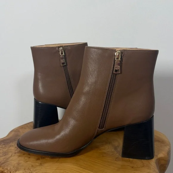 NWT Coach Brown Shana Booties - Picture 7 of 12
